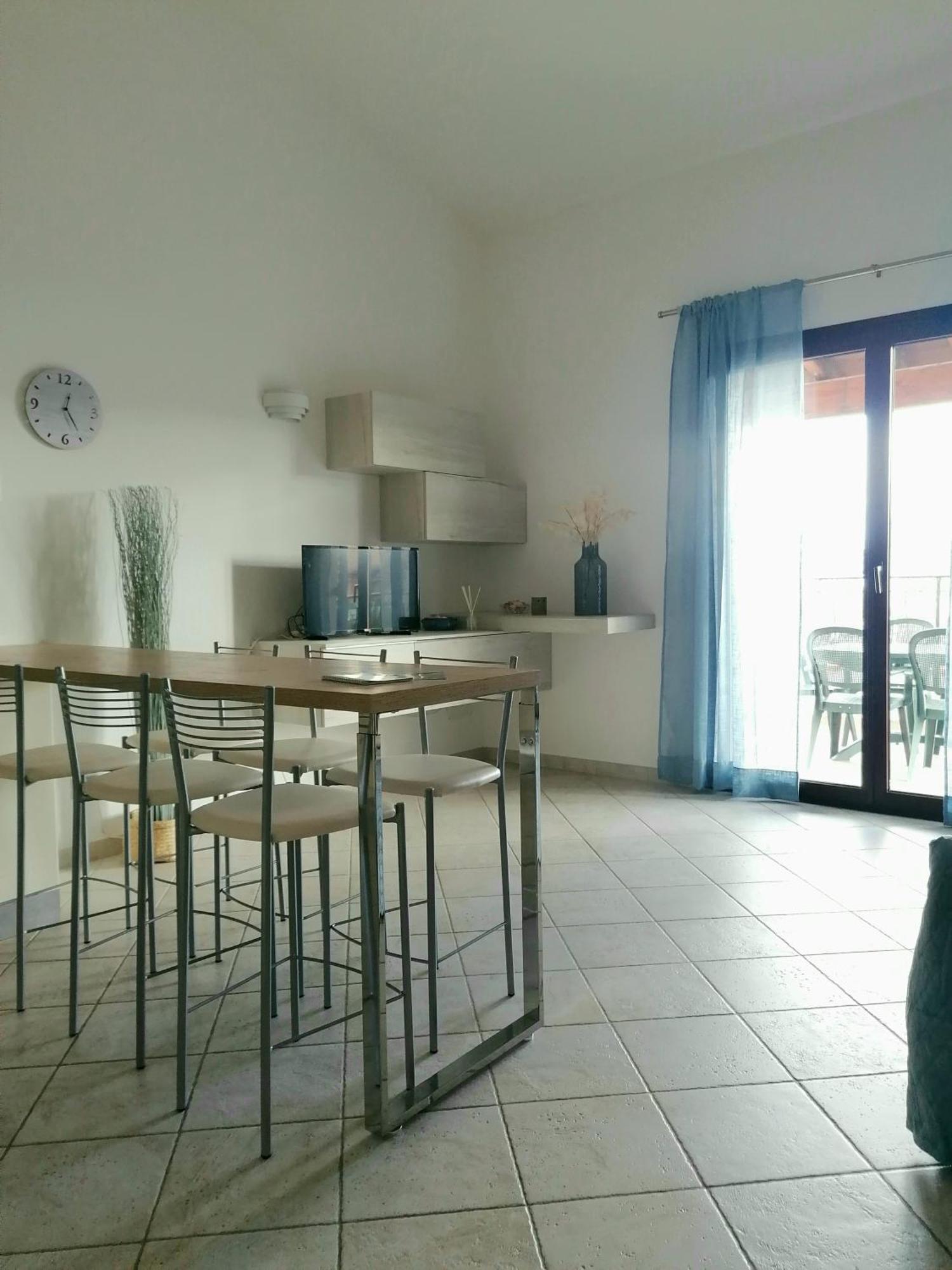 Sardamare Apartments Appartamenti La Ciaccia فاليدوريا الغرفة الصورة